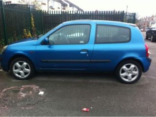 Renault Clio 12 16V