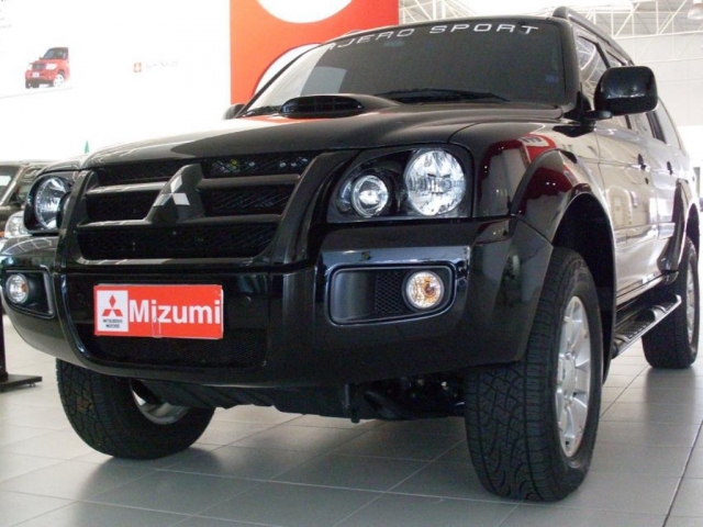 Mitsubishi Pajero Sport 28 TD