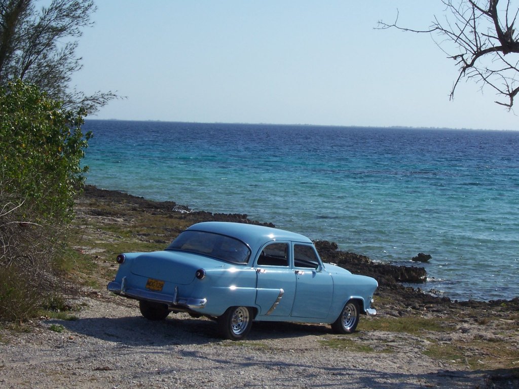 Ford Customline sedan