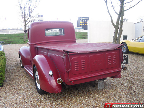 Ford Popular Pick-Up