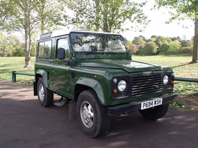 Land Rover Defender 25 Tdi