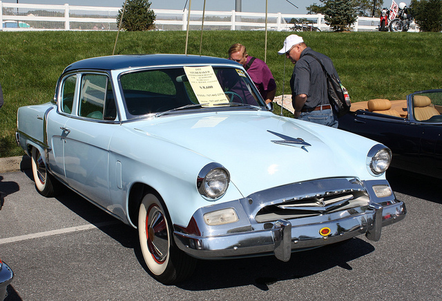 Studebaker Commander Deluxe