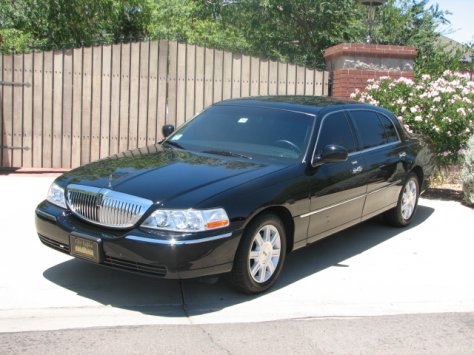 Lincoln Town Car Executive