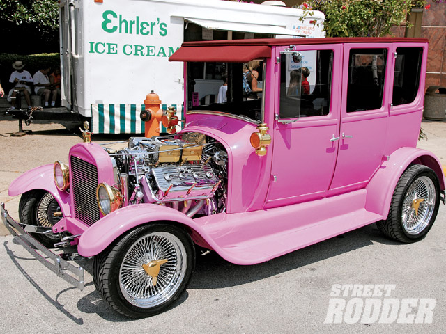 Ford Model T sedan