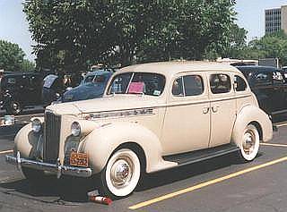 Packard 4 dr sedan