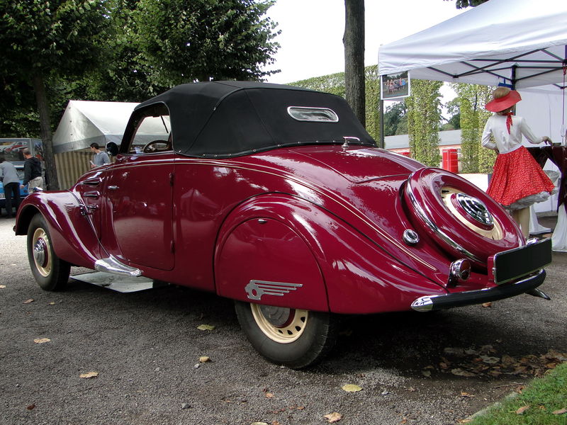 Peugeot 302 cabriolet