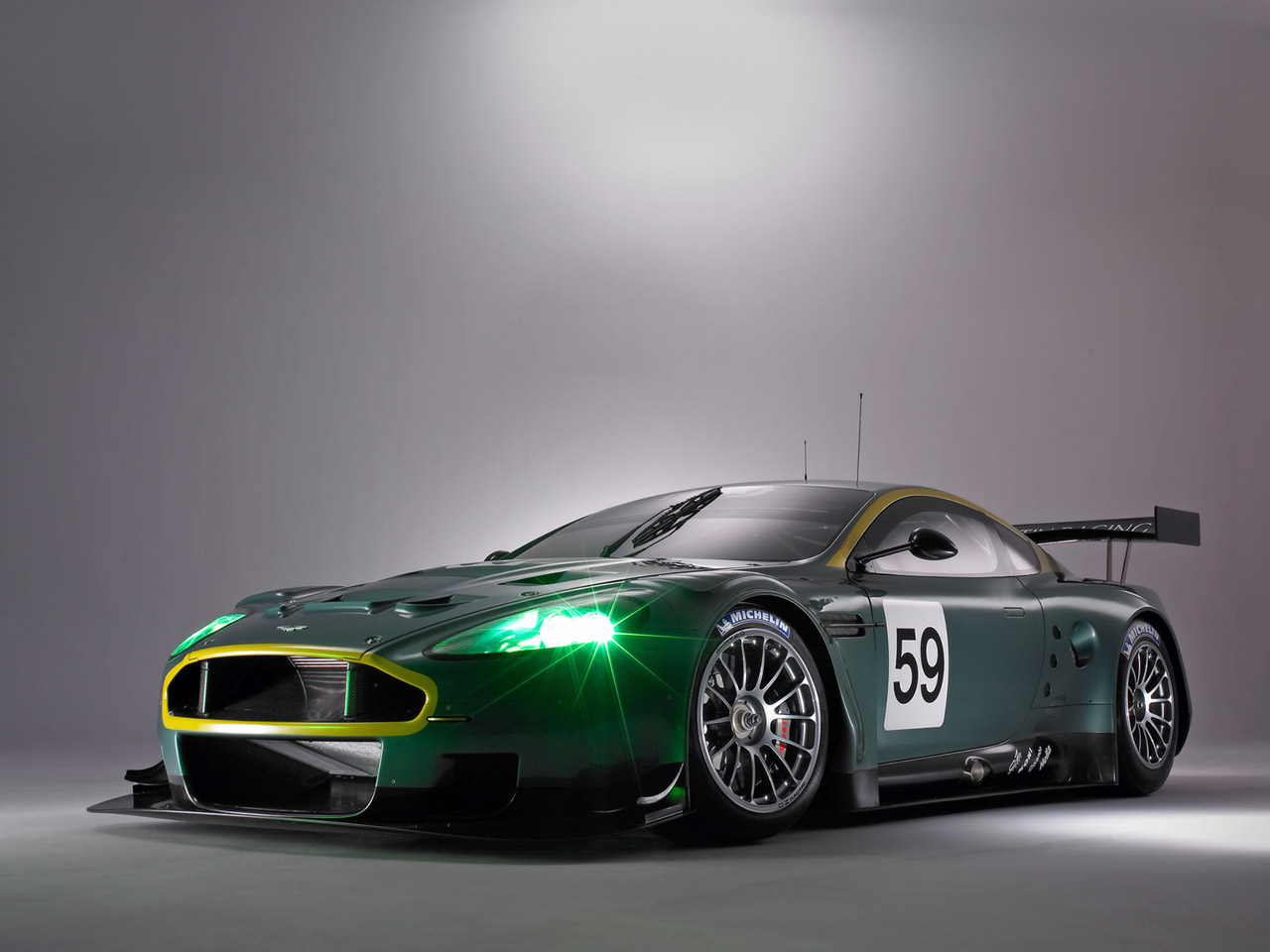 Aston Martin DBR 9