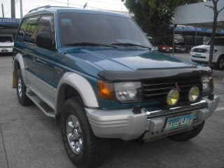 Mitsubishi Montero SR V6