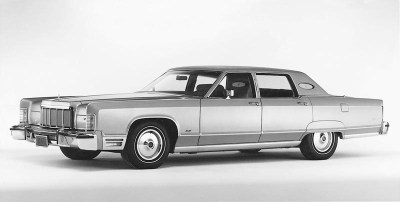 Lincoln Continental Town Car