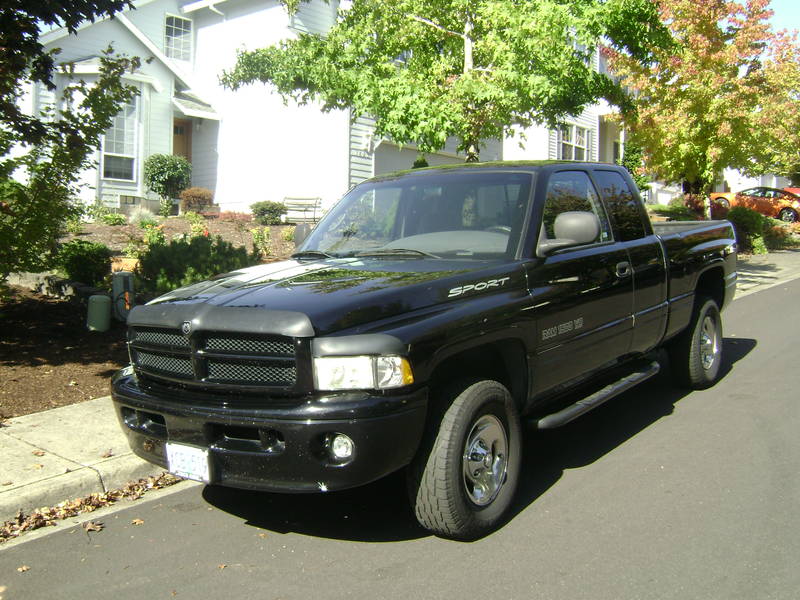 2001 Dodge Ram 1500 V8 Magnum 3262