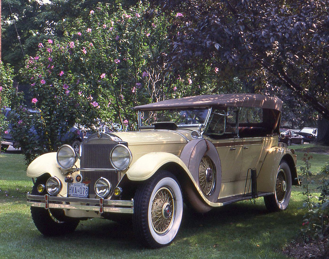 Packard De Luxe Eight phaeton