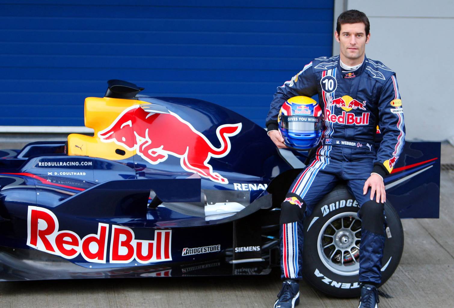 more-pictures-of-the-red-bull-rb4-_34d6b.jpg