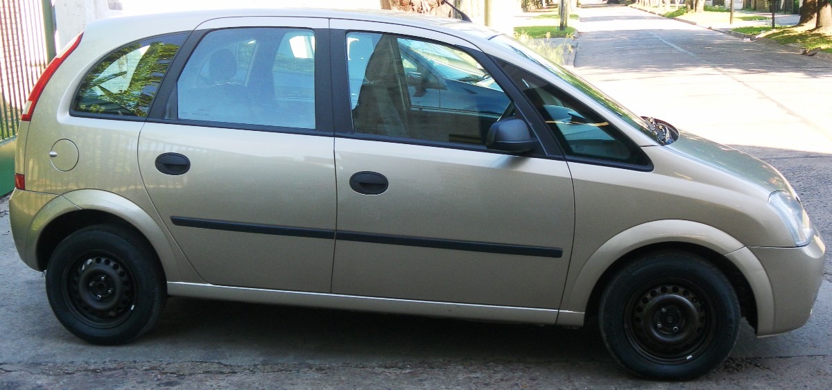 Chevrolet Meriva 18