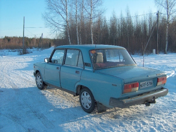 Lada 21072