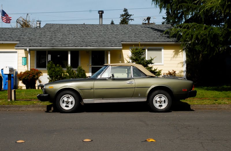 Fiat 124 Sport Spider 2000