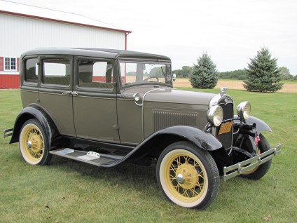 Ford Model A town sedan