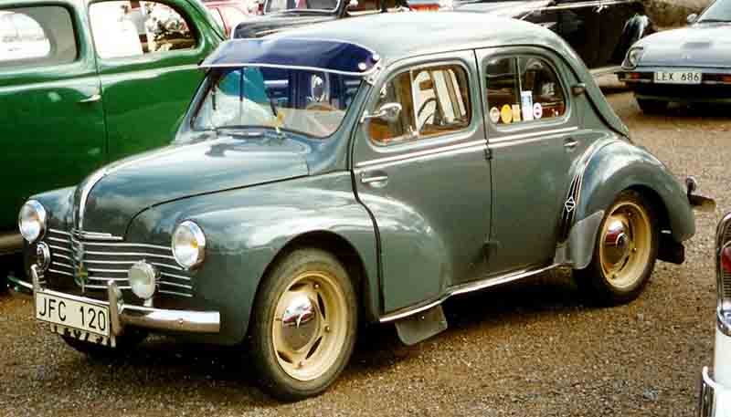 Renault 4CV R 1062