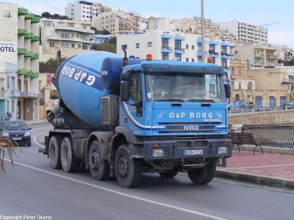 Iveco EuroTrakker Cursor