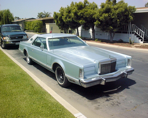 Lincoln Continental Mark V