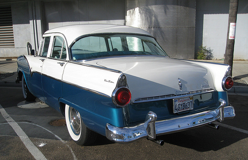 Ford Fairlane Town Sedan