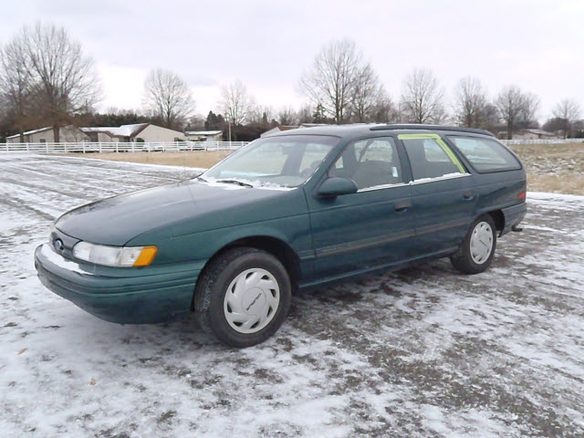 Ford Taurus 30 GL