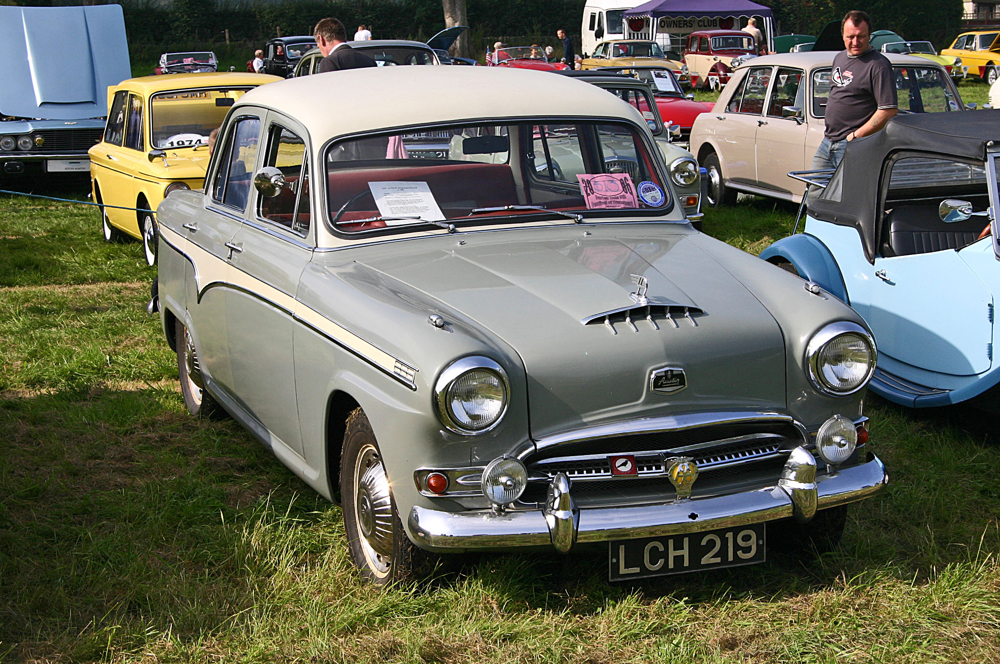 Austin A 105