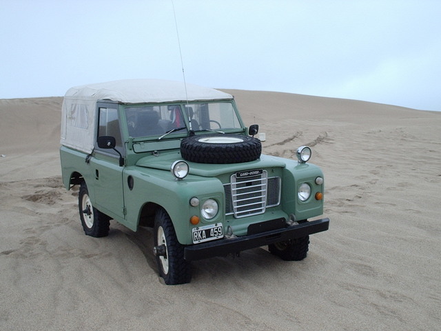 Land Rover Santana