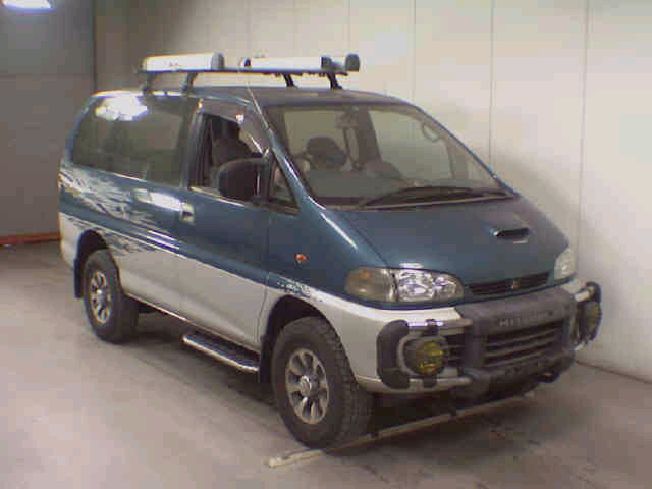 Mitsubishi Delica Space Gear