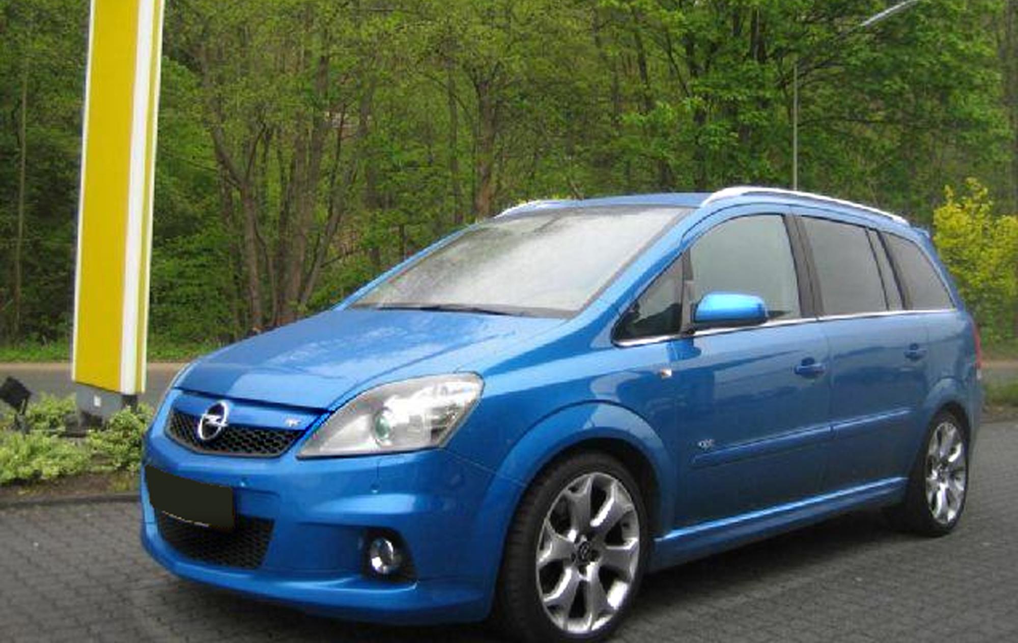 Opel Zafira OPC