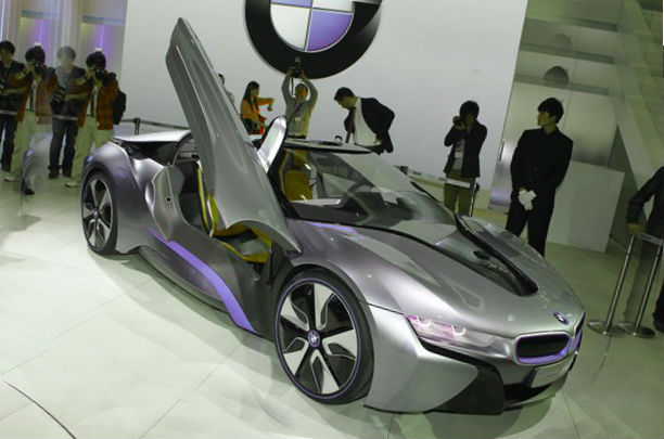 2015 BMW i8 