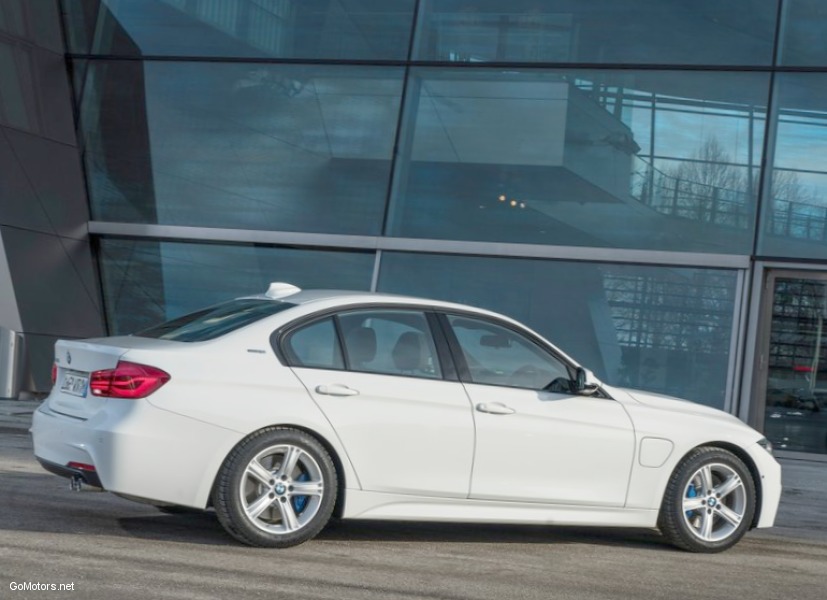 2016 BMW 330e