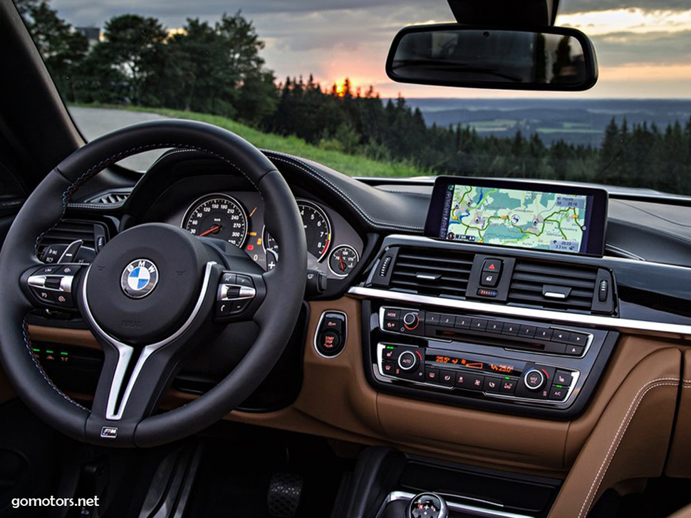 BMW M4 Convertible 2015