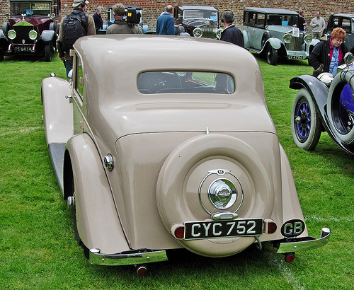 Bentley 4 14 litre saloon