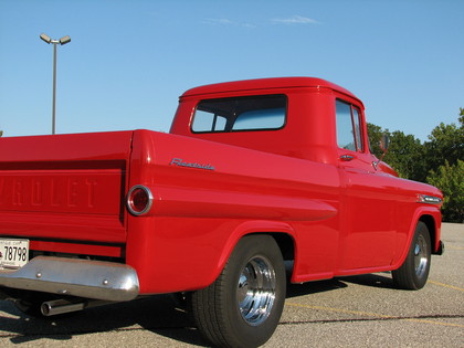 Chevrolet 3100 Apache fleetside