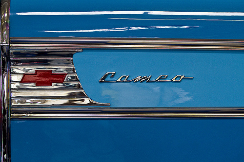 Chevrolet Apache-Cameo
