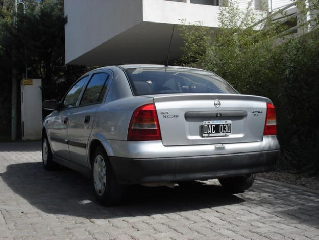 Chevrolet Astra GLS 20