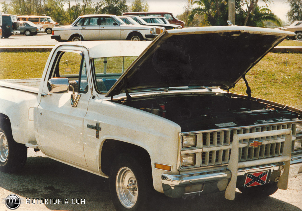 Chevrolet C-10 Silverado Stepside