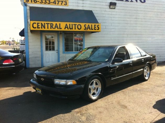 Chevrolet Caprice Classic 4dr sedan