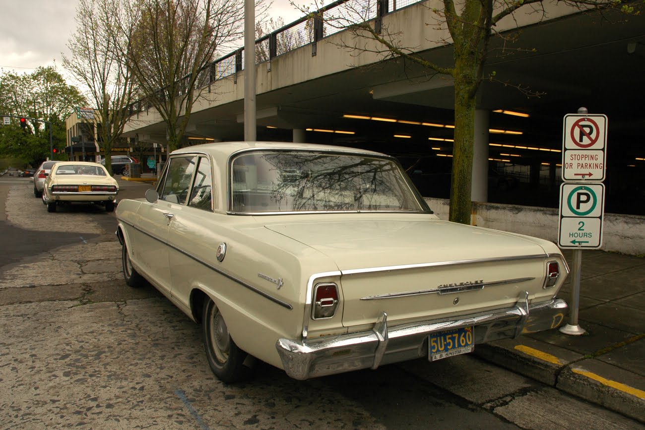 Chevrolet Chevy II 300 2dr