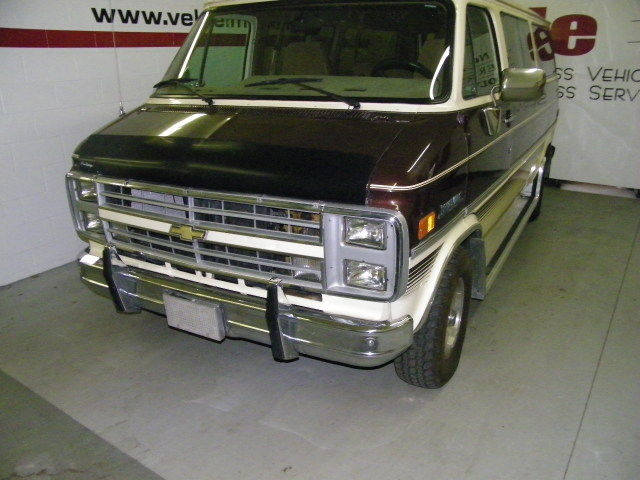 Chevrolet G-20 Beauville van