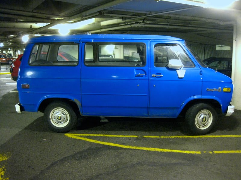 Chevrolet K-10 Van