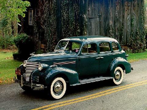 Chevrolet Master Deluxe Sport Sedan