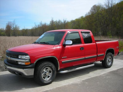 Chevrolet Silverado 1500 LS 4x4