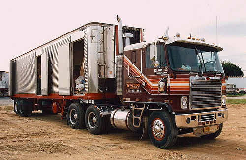 Chevrolet Titan 90