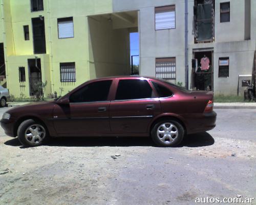 Chevrolet Vectra GLS 24