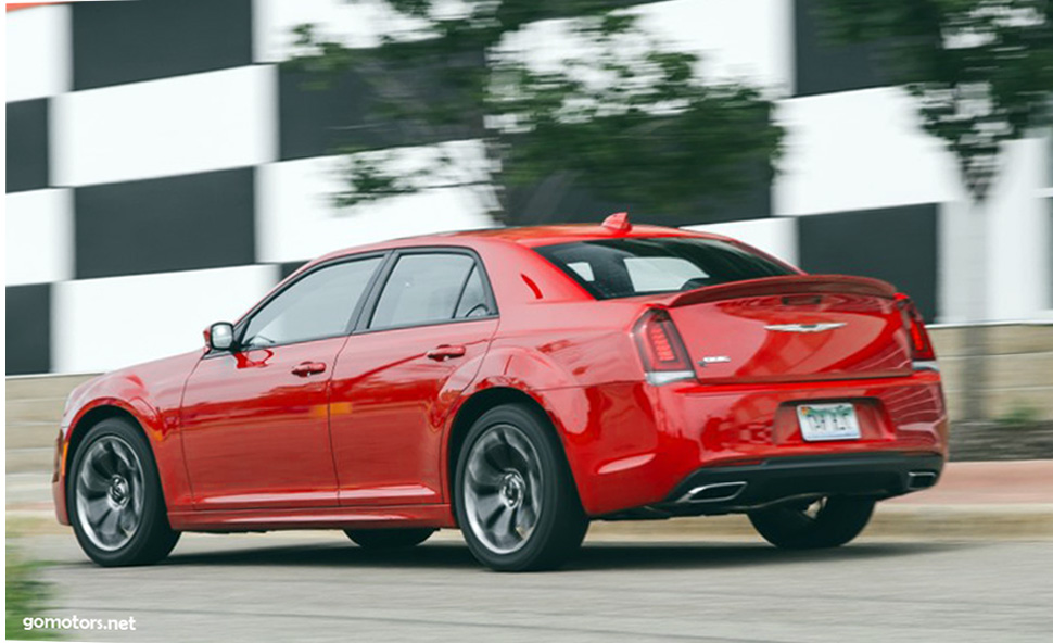 2015 Chrysler 300 V-8