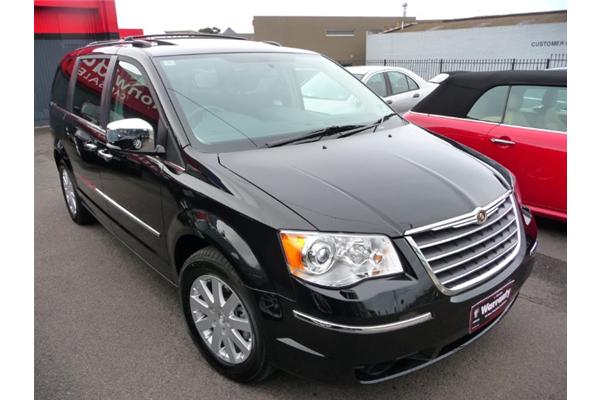 Buy a chrysler grand voyager #3