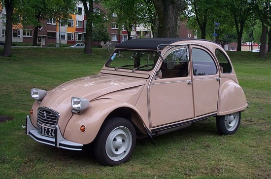 Citroen 2 CV 6 Club