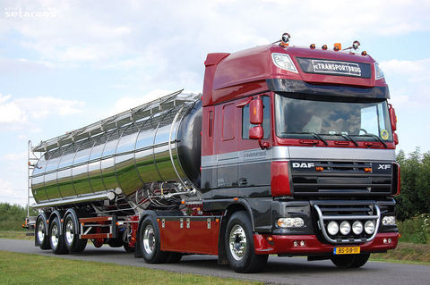 DAF XF105 460