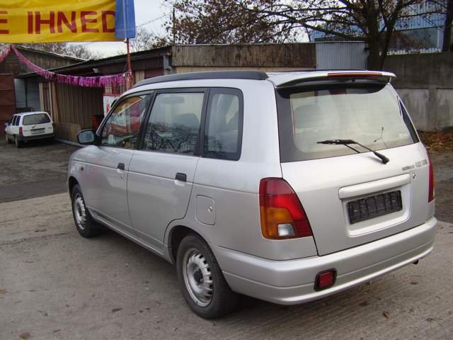 Daihatsu Gran Move 15